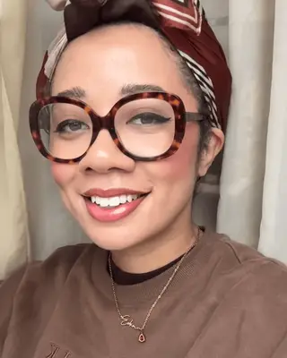 MYM Beauty editor wearing Patrick Ta blush