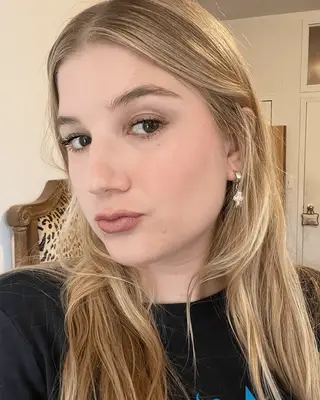 MYM Beauty editor wearing Patrick Ta blush