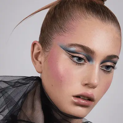 Blue cut crease makeup