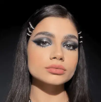 A silver smokey eye.