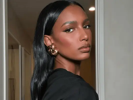 8 Trend Blush Shades na jesień, według makijażu