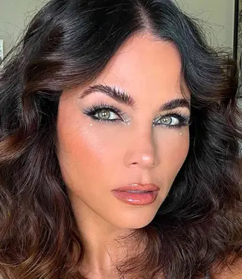 Jenna Dewan wears sparkly gemstones on eyes with frosted silver shadow