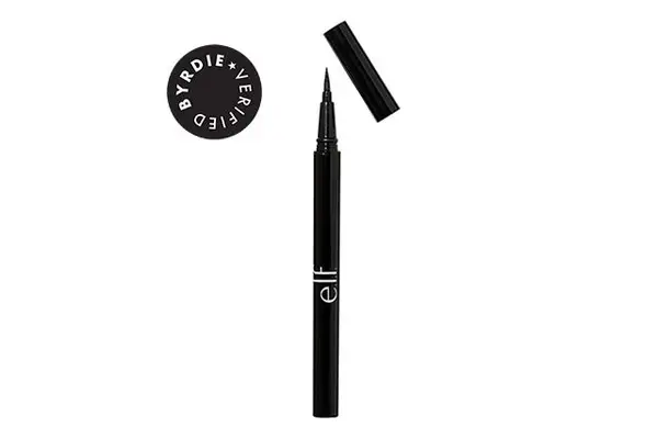 Person tests Benefit Cosmetics BADgal BANG! 24-Hour Waterproof Eyeliner