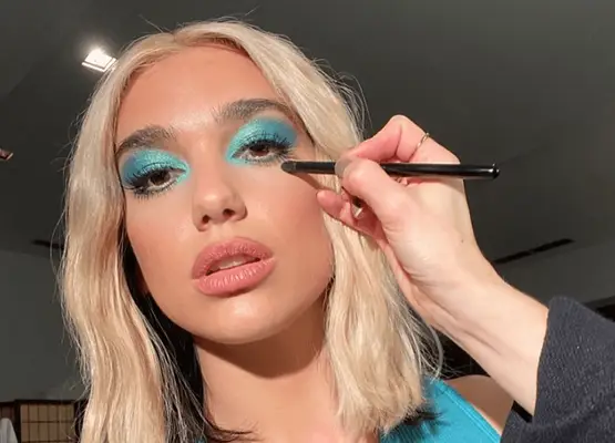 dua lipa wearing blue eyeshadow