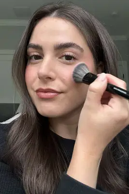 Hourglass Cosemetics Unreal Liquid Blush being tested