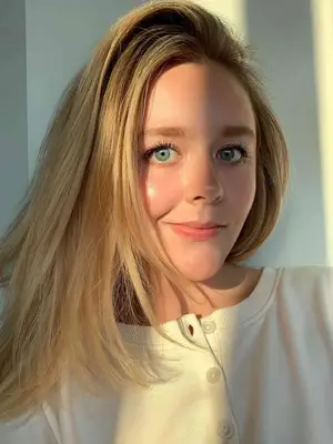 byrdie editor wearing rare beauty soft pinch blush