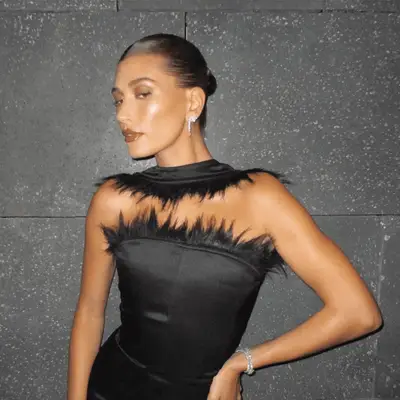 Hailey Bieber wearing highlighter