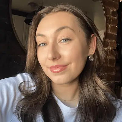 MYM Beauty editor wearing Tarte Maracuja Juicy Lip Tattoo