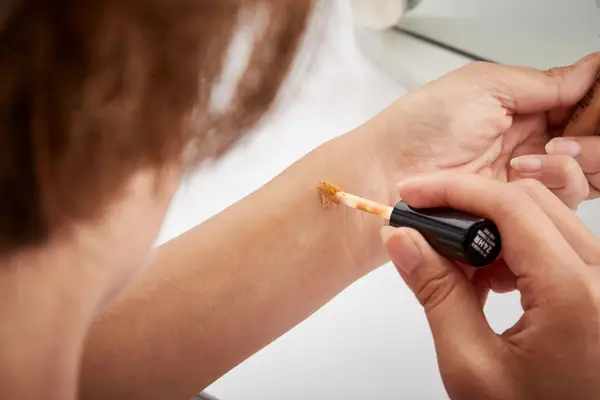 Yves Saint Laurent All Hours Creaseless Precise Angles Concealer