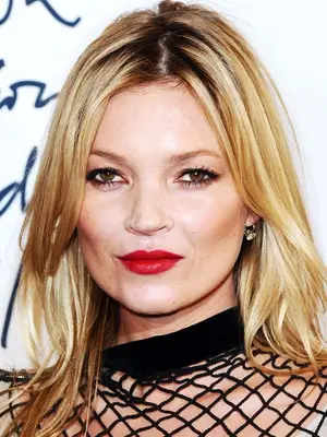 Kate Moss, straight hair, red lips