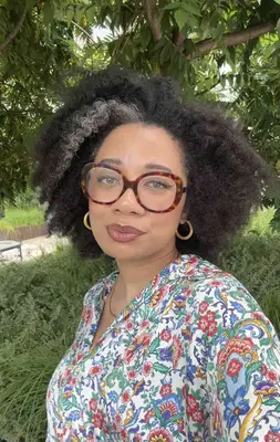 Eden wearing Glossier Lip Line