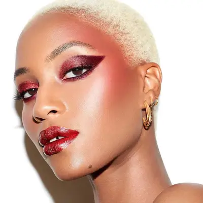 Red Eyeliner Fire Brick Metallic