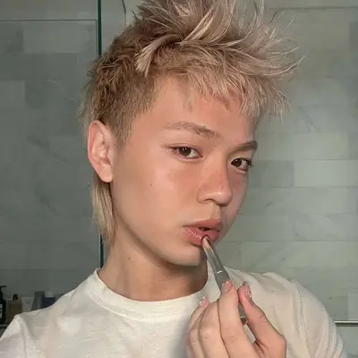 side by side photo of editors wearing clinique fuller fig lipstick