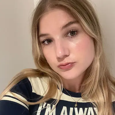 MYM Beauty editor wearing Nude Honey Almost Lipstick