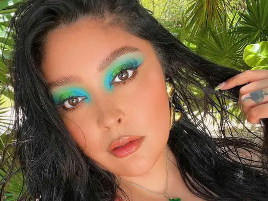 Makeup artist prisicilla ono