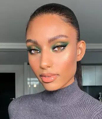 emerald makeup