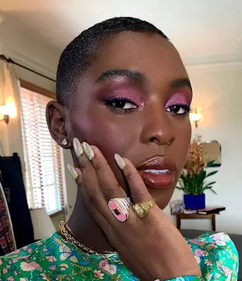 fuschia eyeshadow look