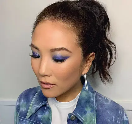 violet eyeshadow look