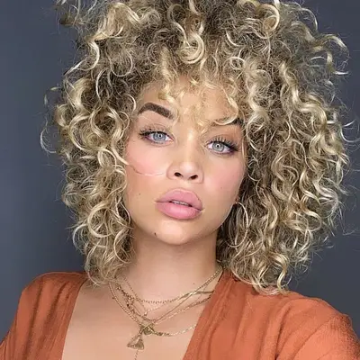 Peach Makeup Sun-Kissed Jasmine Sanders