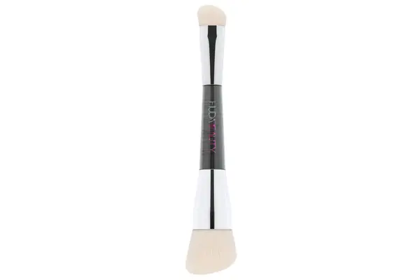 Huda Beauty Sculpt & Shade Face Brush