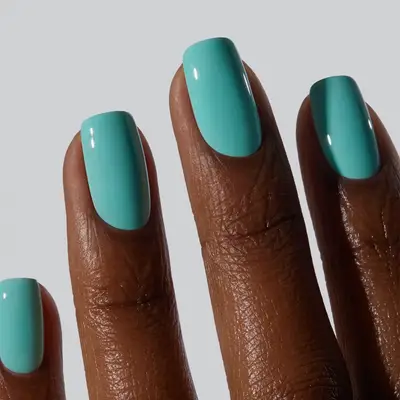 seafoam blue manicure
