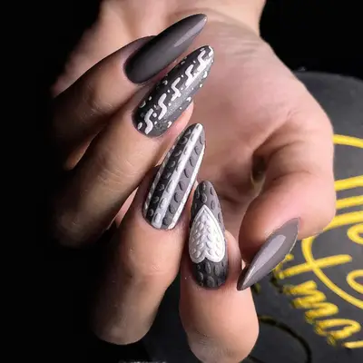 Gray manicure with sweater detailing