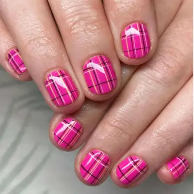 Hot pink plaid manicure