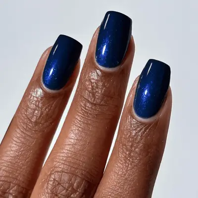 Navy nails with a hint of sparkle