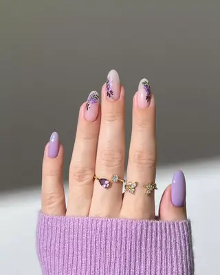 Lavender floral nails. 