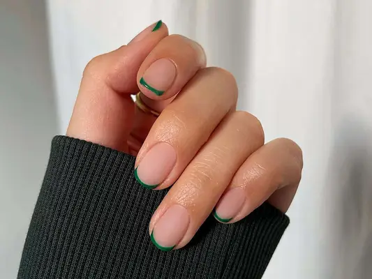 18 korte grønne negleideer for våren og utover