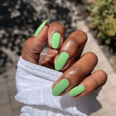 Bright green nails