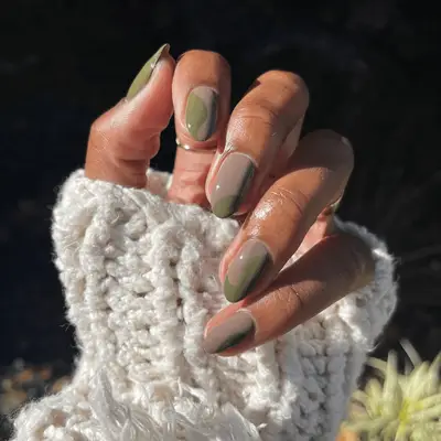 Taupe short nails with green wavy nail art design