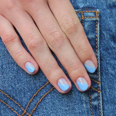 Half nude half periwinkle diagonal design on nails
