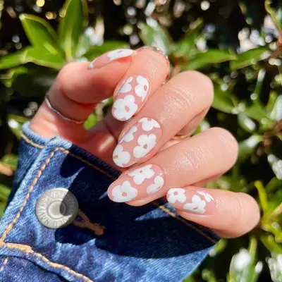 White Floral Nails