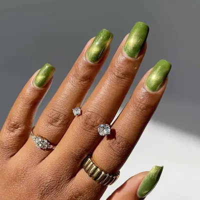 Green Velvet - MYM Beauty Velvet Nails for Fall 