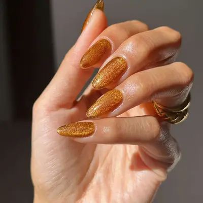 Amber Velvet Nails - MYM Beauty Velvet Nails for Fall 