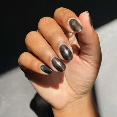 Teal-Shift Brown Velvet Nails - MYM Beauty Velvet Nails for Fall 
