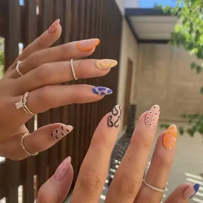 abstract nail art colors kylie jenner