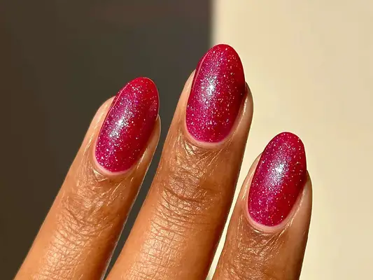 20 nápady na růžové nehty pro koketní manikúru