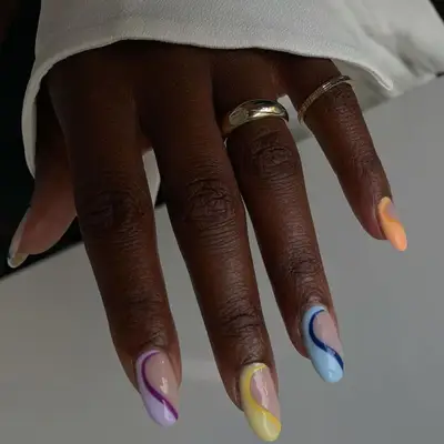 Colorful swirl summer nails