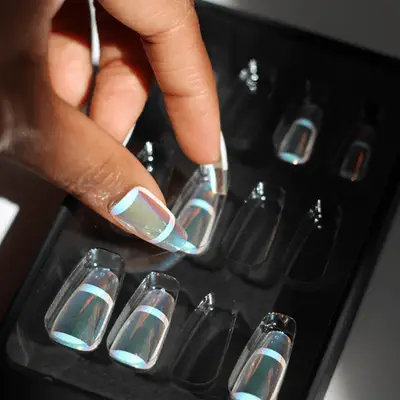 The Editorial Nail Press-On Nails