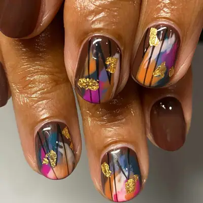 brown graphic nails
