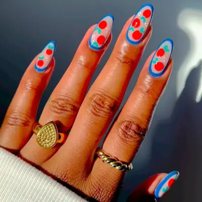 a manicure with high-contrast oranges