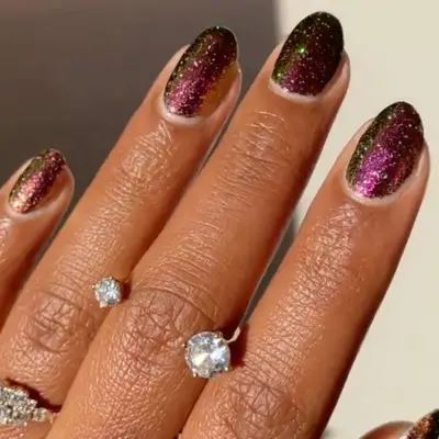 Holographic Plum Glitter Nails - MYM Beauty Plum Nail Ideas