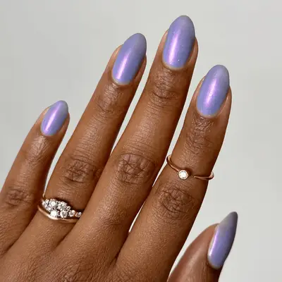 shimmery lilac nails 