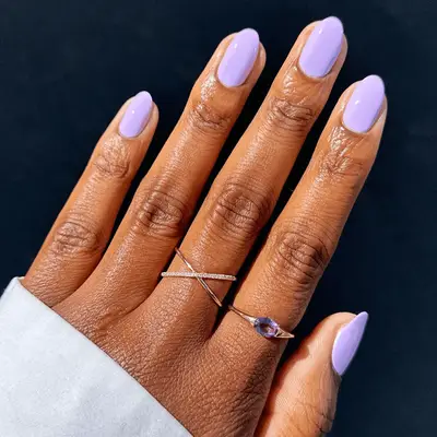 short lilac nails