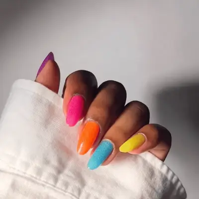 Holographic jelly manicure