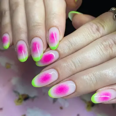 Watermelon aura nails with rounded tips