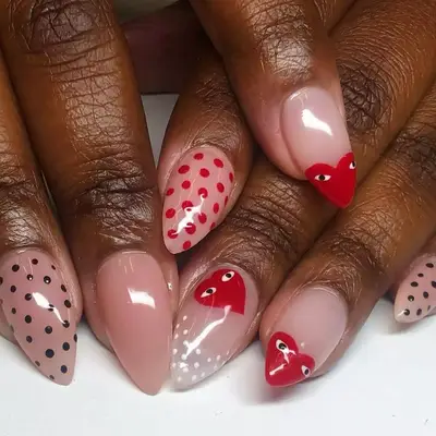 Heart face accent nails with polka nails