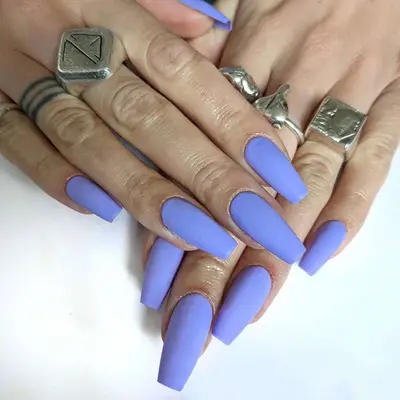 lilac matte nails